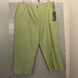 Additions By Chicos Green Pinstripe Capri Women’s Relaxed Size 3.5